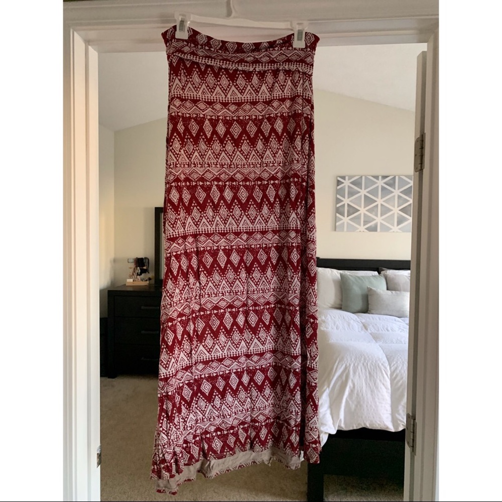 Super Cute Maxi Skirt - size XL